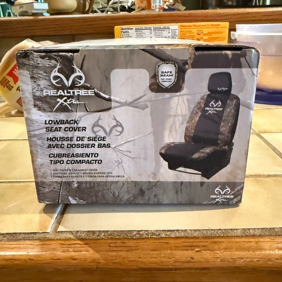Realtree Xtra Lowback Seat Cover - Picture 3 of 3